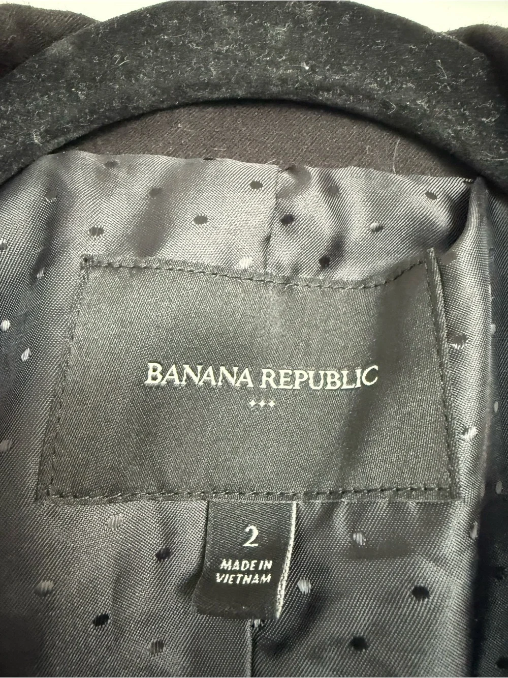 Banana Republic sleek single